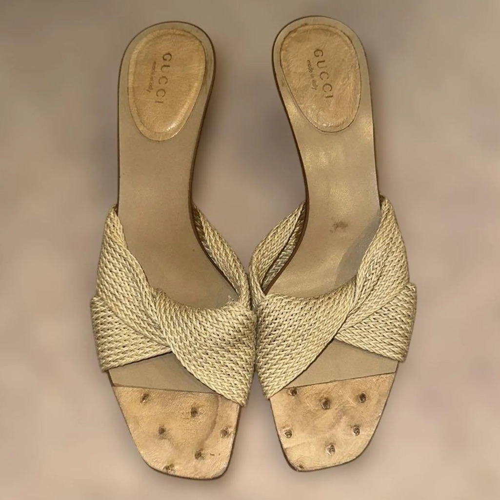 Gucci Vintage Beige Tan Exotic Ostrich Leather Woven Strap Block Heel Mules 37.5
